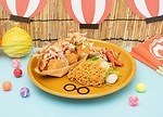 「忍たま乱太郎茶屋(かふぇ)」東京・大阪で - “夏の屋台”着想のたこ焼き風ライスコロッケなど｜写真2