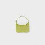 エンダースキーマの23年夏秋新作、“スクラッチ加工”レザー財布＆“収穫かご”モチーフのハンドバッグ｜写真28