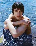 エトロ23年夏の新作アイテム、“グリーンのワイルドベリー”柄ビキニ＆ペガサスロゴ入りバッグ｜写真16