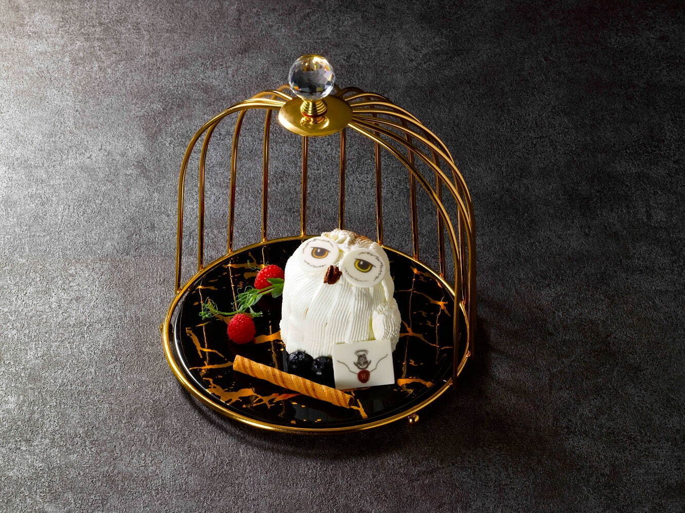 ヘドウィグケーキ 1,500円
‘Wizarding World’ and all related names, characters and indicia are trademarks of and © Warner Bros. Entertainment Inc. – Wizarding World publishing rights © J.K. Rowling.