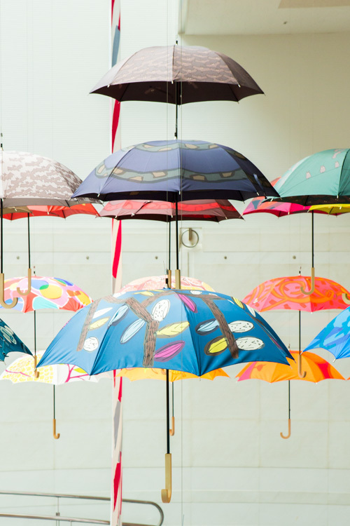マリメッコやムーミンのテキスタイルを手がける「鈴木マサル」の傘展、表参道で開催｜写真3