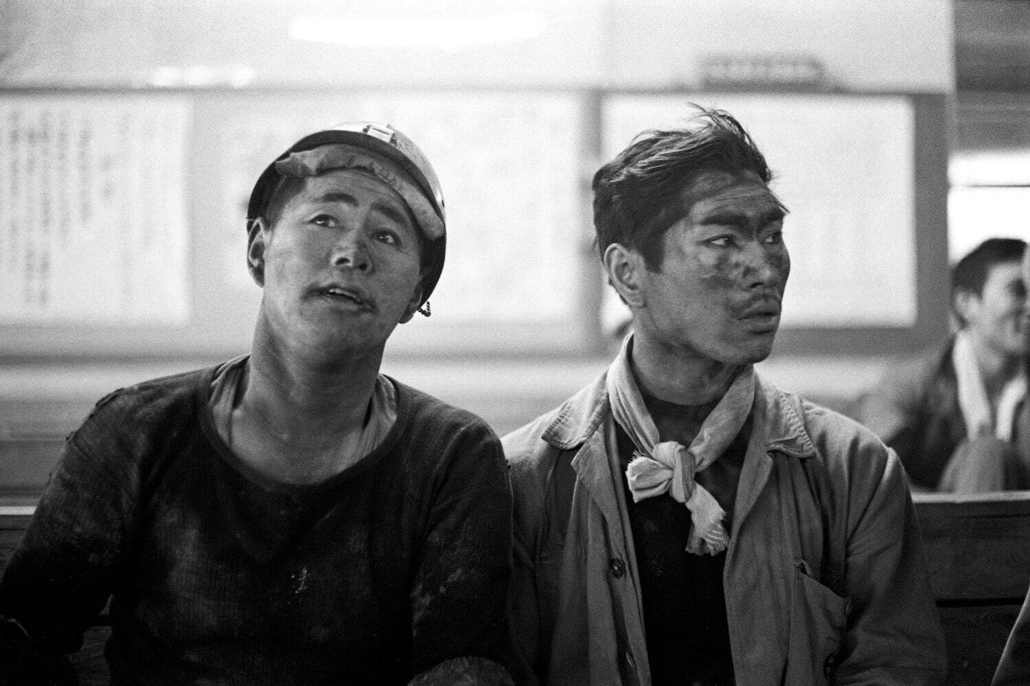本橋成一 《羽幌炭砿　北海道 羽幌町》 「炭鉱」より 1968年
©Motohashi Seiichi