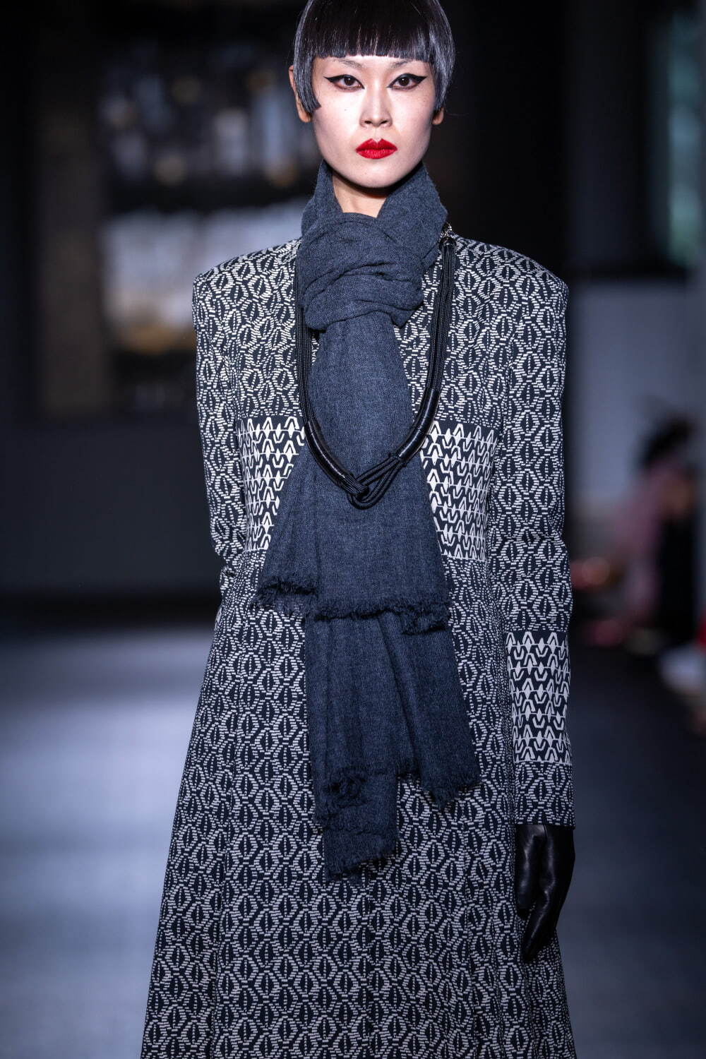 ヒロコ コシノ クチュール(HIROKO KOSHINO Couture) 2023-24年秋冬ウィメンズコレクション  - 写真50