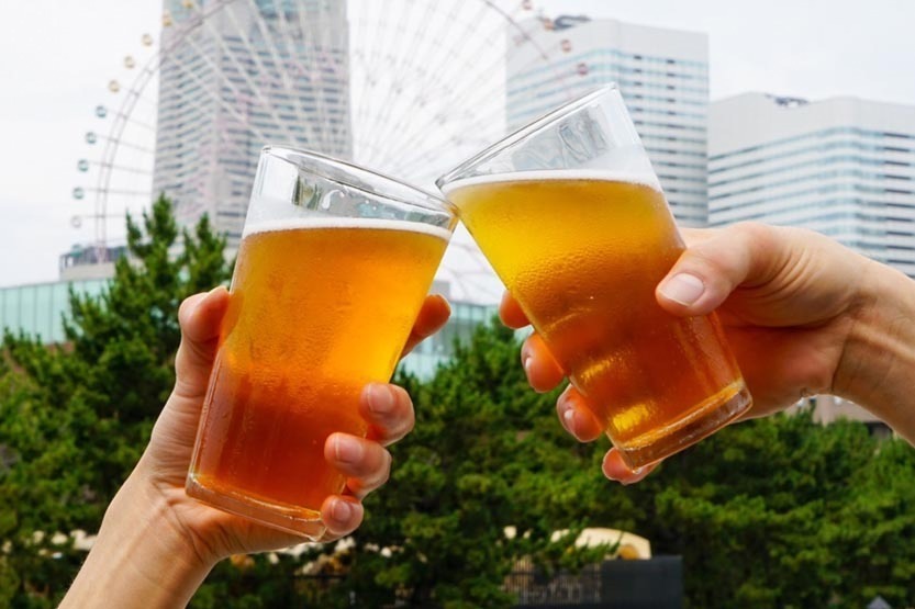 横浜みなとみらい臨海部で「ベイウォークマーケット 2023」クラフトビール祭りやドッグマーケット