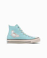 コンバース×サンリオ、シナモンと雲が浮かぶ水色シューズ＆ハローキティの“ボア素材”オールスター｜写真9