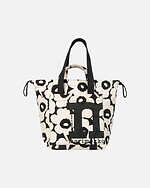 マリメッコのキャンバスバッグ新作、“モノクロのウニッコ柄”トートバッグ＆バックパックなど｜写真2