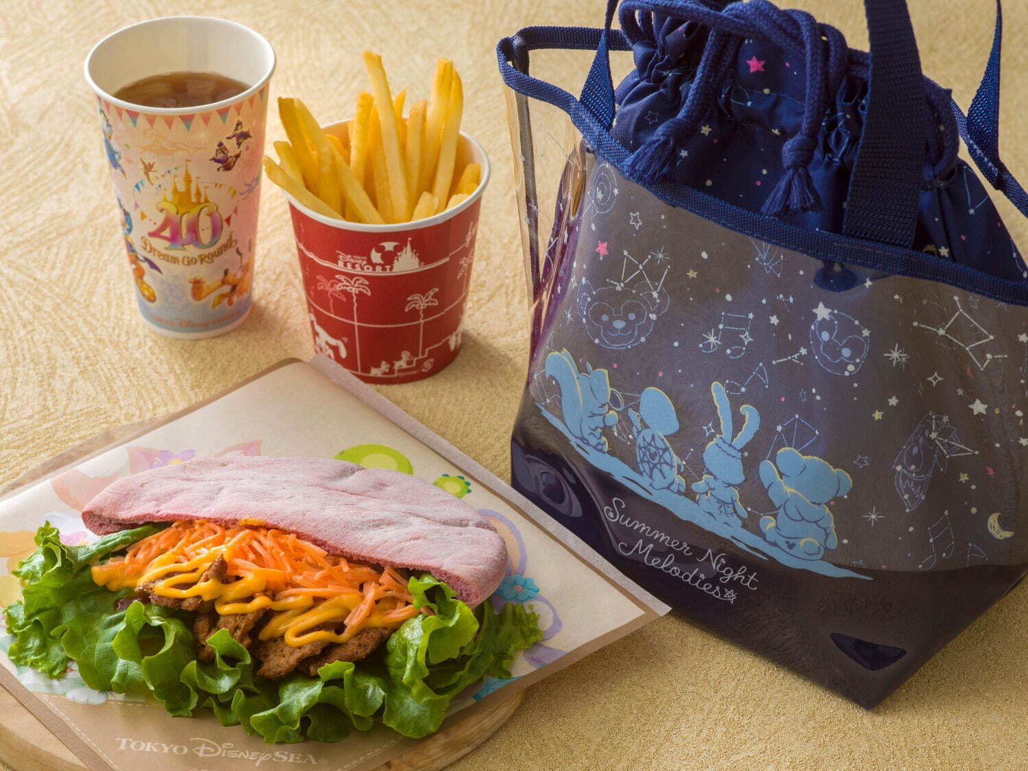 ダッフィー＆フレンズ“夏の星空を楽しむ”グッズや限定メニュー、東京ディズニーシーで｜写真5