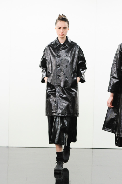 トリコ ・コム デ ギャルソン(trict COMME des GARÇONS) 2014-15年秋冬ウィメンズコレクション  - 写真3