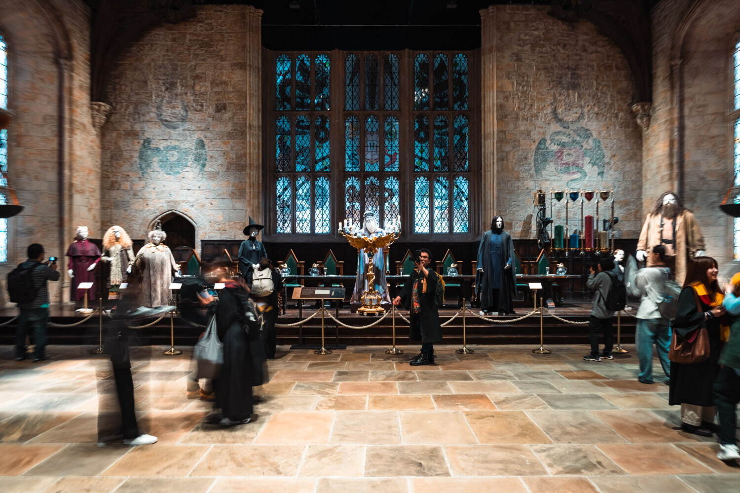 ‘Wizarding World’ and all related names, characters and indicia are trademarks of and © Warner Bros. Entertainment Inc. - Wizarding World publishing rights © J.K. Rowling.