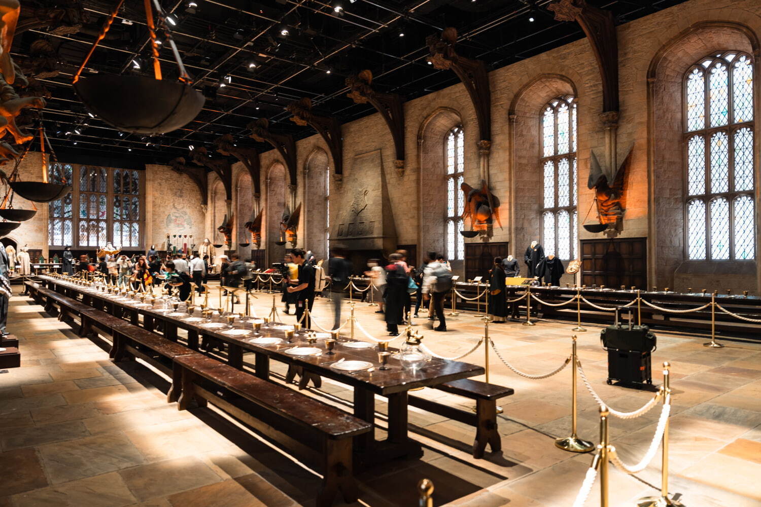 ‘Wizarding World’ and all related names, characters and indicia are trademarks of and © Warner Bros. Entertainment Inc. - Wizarding World publishing rights © J.K. Rowling.