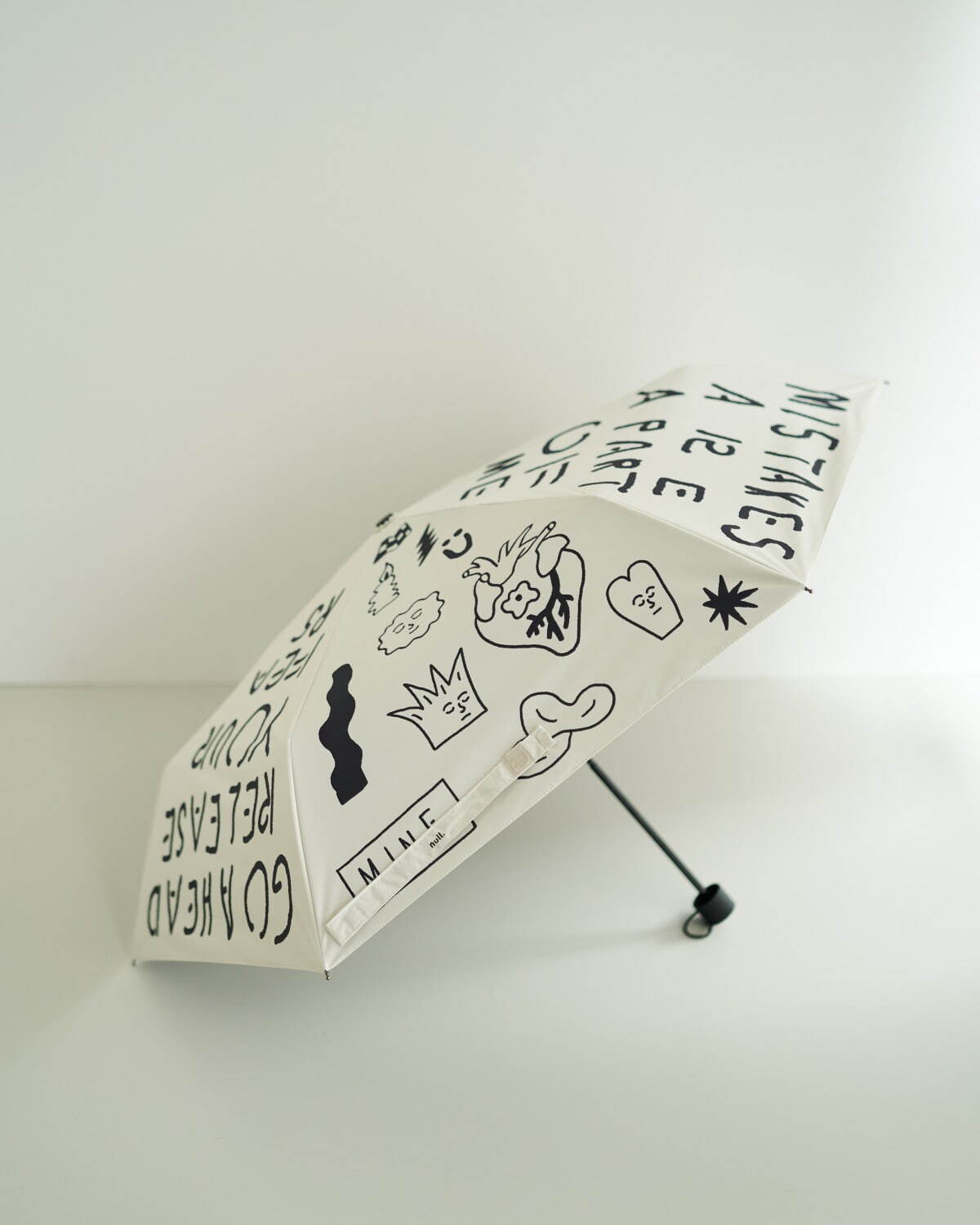 スナイデルやジェラート ピケの折り畳み傘、水彩小花柄やストロベリー柄の晴雨兼用傘｜写真9