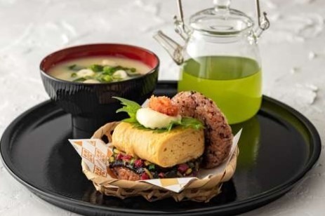 日本初｜福岡発ライスバーガー専門店「コメコメバーガー」"博多明太だし巻き×雑穀バンズ”の新メニューなど