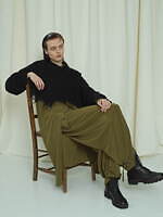 Y's 2023年プレフォールコレクション、自然の手触りと洗練｜写真21