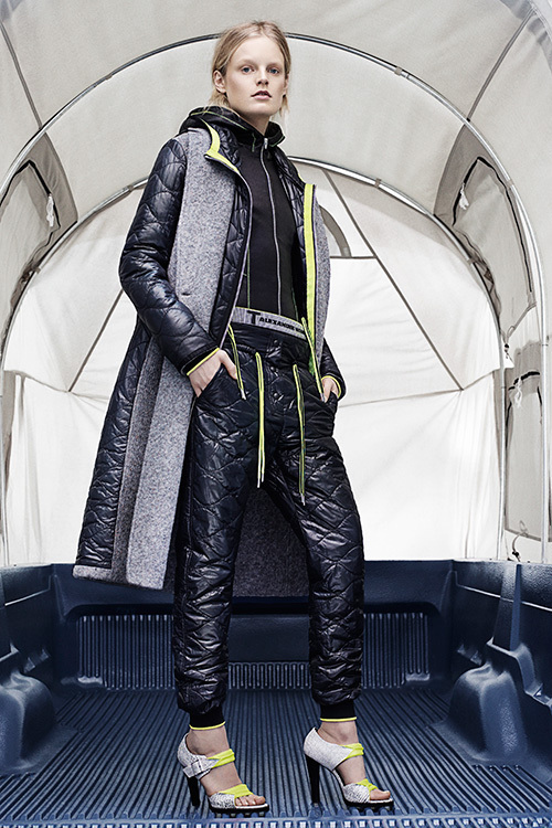 T by アレキサンダーワン 2014-15年秋冬<span>コレクション</span> - 写真1