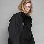 アトウ 23年春夏のサンプルセールが青山本店で開催、スポーティーなブルゾン＆デニムなど｜写真1