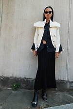 3.1 フィリップ リム 2024年リゾートコレクション、NYで生き抜くお洒落なギャラリスト｜写真18