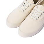 スペリー・トップサイダー×ビームス プラス、“40年代風”レトロなキャンバススニーカー｜写真4