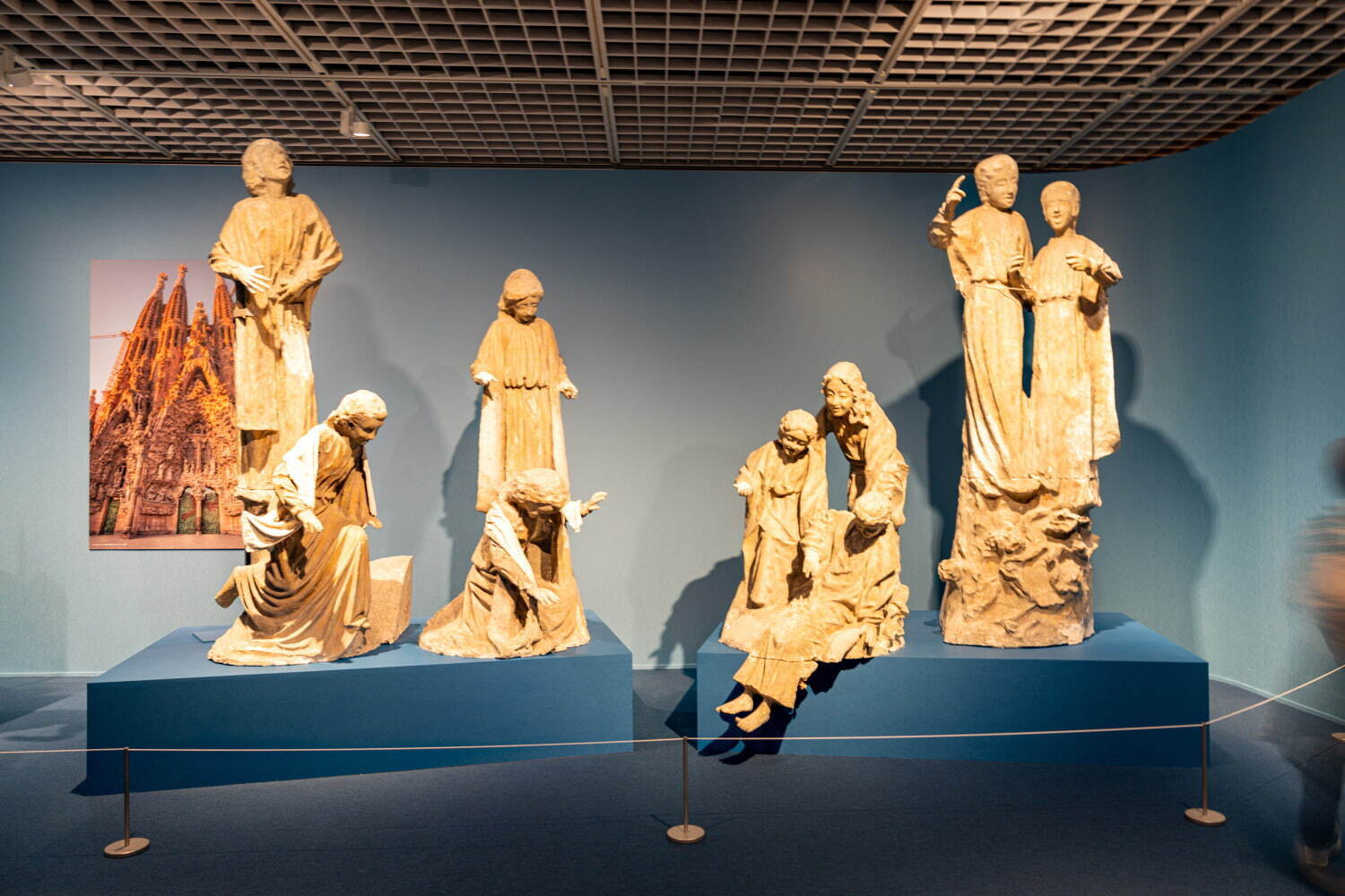 外尾悦郎 《サグラダ・ファミリア聖堂 降誕の正面:歌う天使たち》
サグラダ・ファミリア聖堂 降誕の正面に1990-2000年に設置 作家蔵