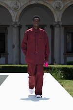 ヴァレンティノ 2024年春夏メンズコレクション - 語りの複数性｜写真22