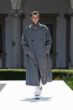 ヴァレンティノ 2024年春夏メンズコレクション - 語りの複数性｜写真31