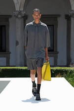 ヴァレンティノ 2024年春夏メンズコレクション - 語りの複数性｜写真33