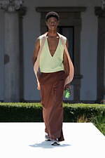 ヴァレンティノ 2024年春夏メンズコレクション - 語りの複数性｜写真64