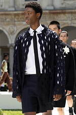 ヴァレンティノ 2024年春夏メンズコレクション - 語りの複数性｜写真86