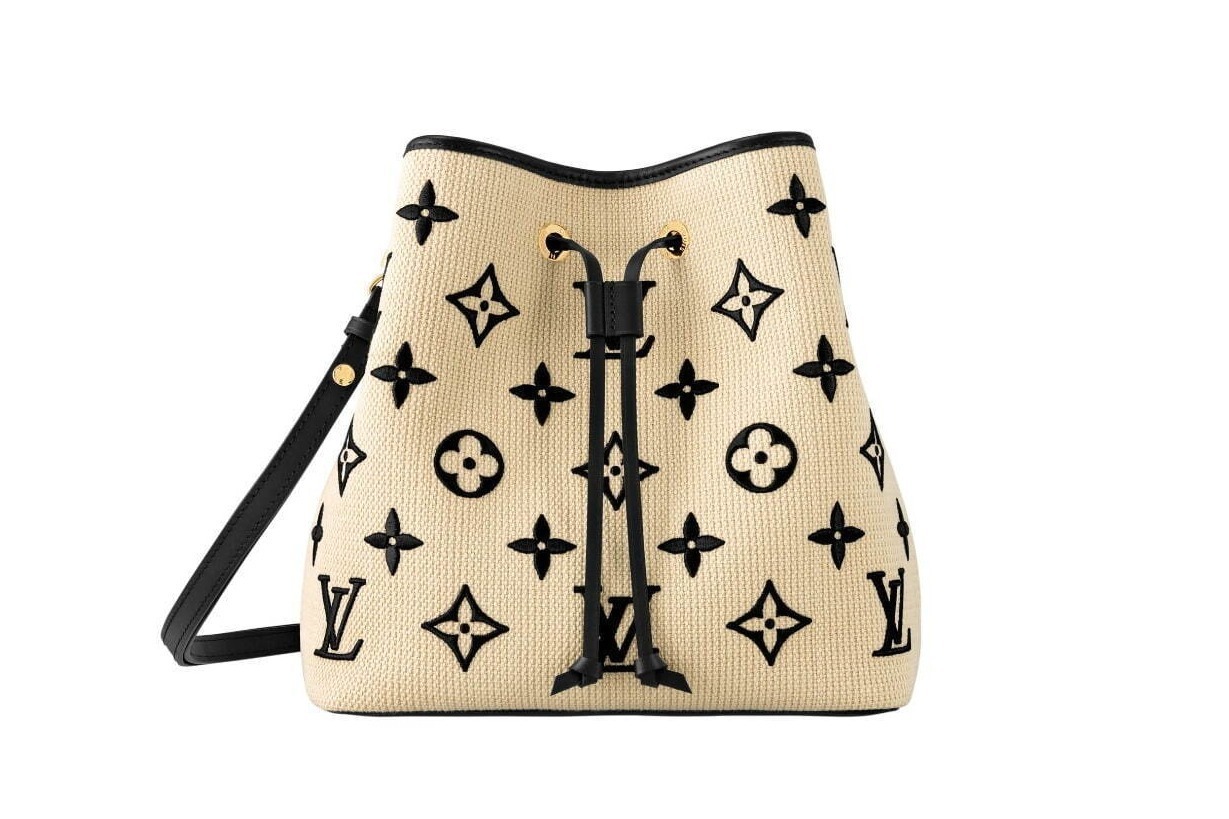 【日常が華やぐ上質な軽やかさ】LV ブローニュ モノグラムバッグ top.jpg