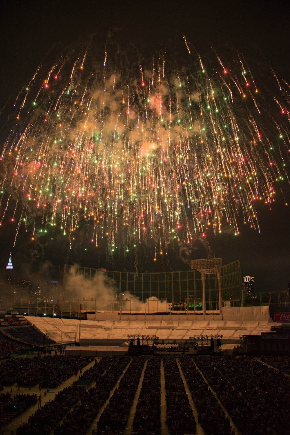 「2023 神宮外苑花火大会」10,000発の花火×コンサートの都市型花火大会、東京・明治神宮外苑で｜写真2