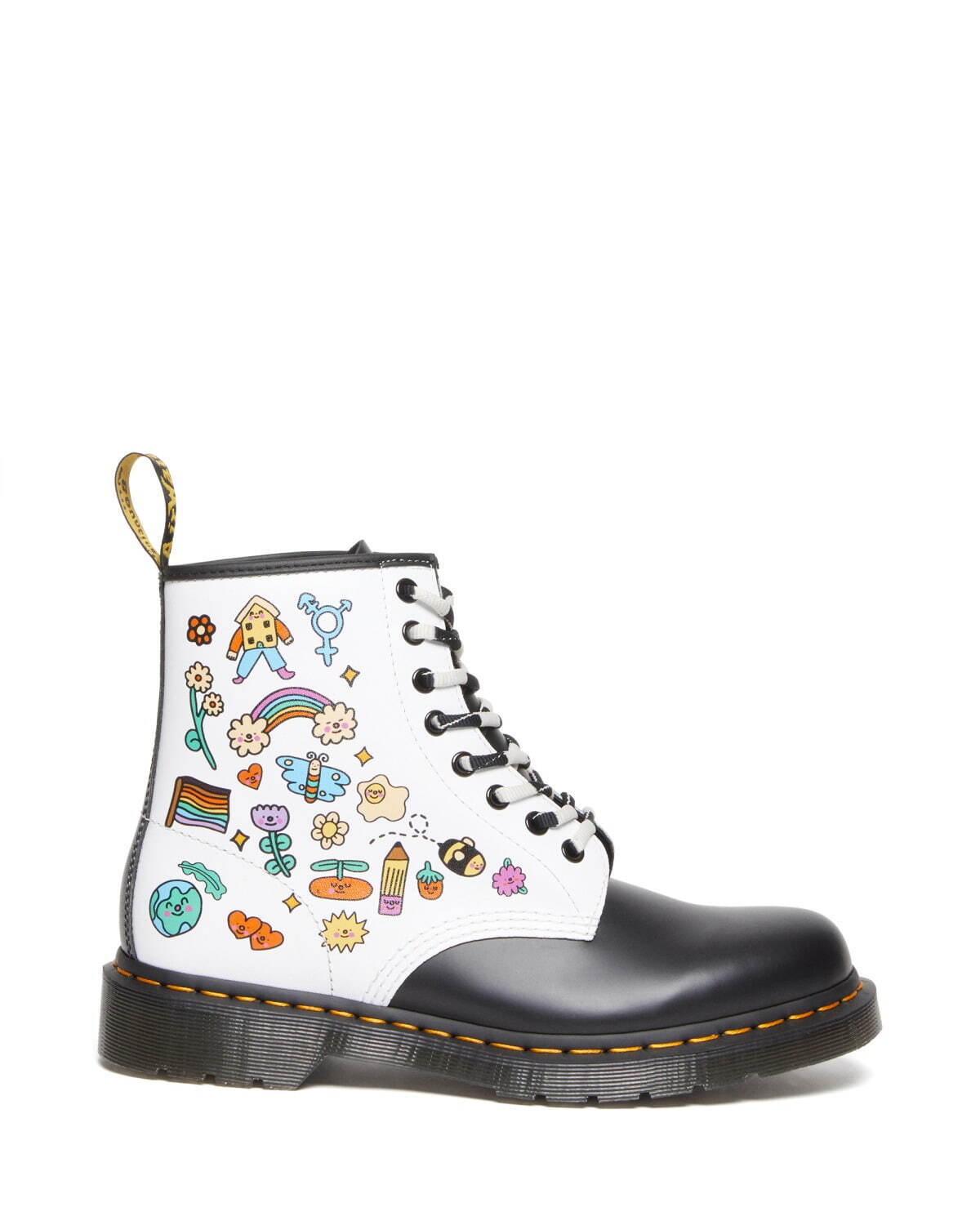 Dr.Martens×ADVENTURETIME コラボ　ブーツ 8ホール ドクターマーチン×アドベンチャータイム、コラボブーツ新作発売