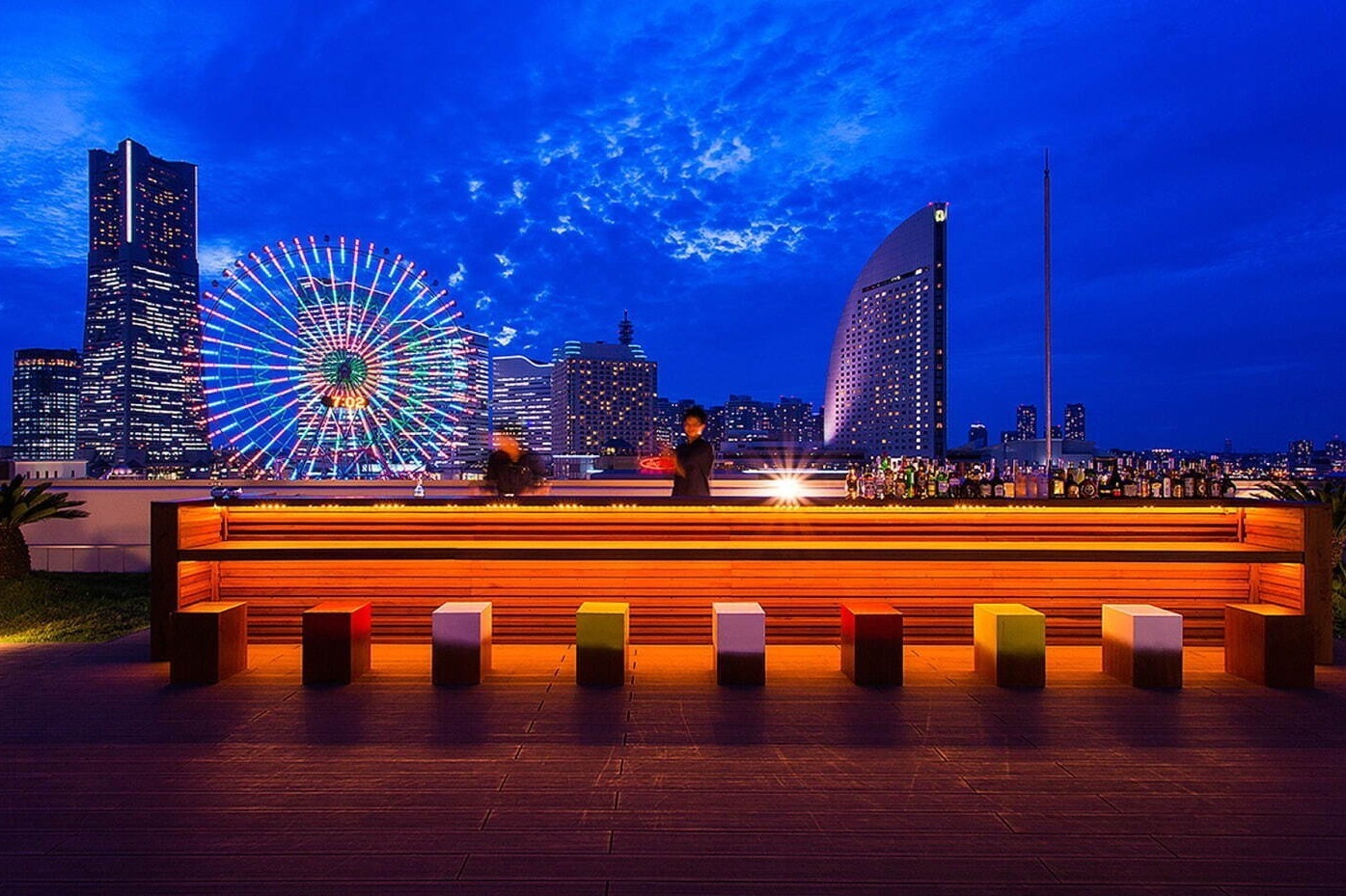 「オーシャンズバー」