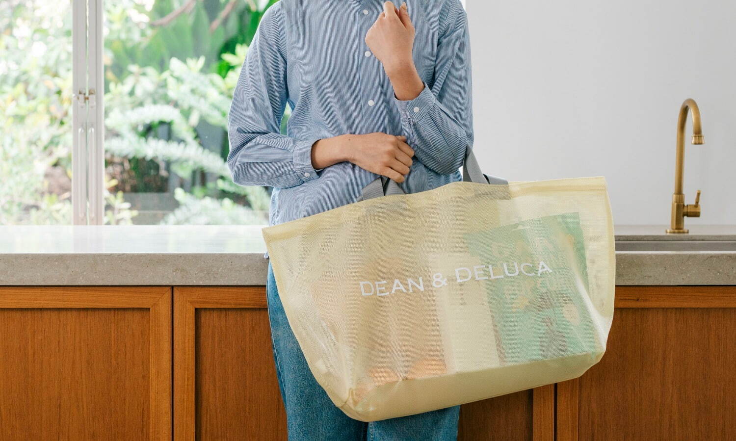 DEAN&DELUCAメッシュトートバッグSシトラスイエローとロゴ入り巾着