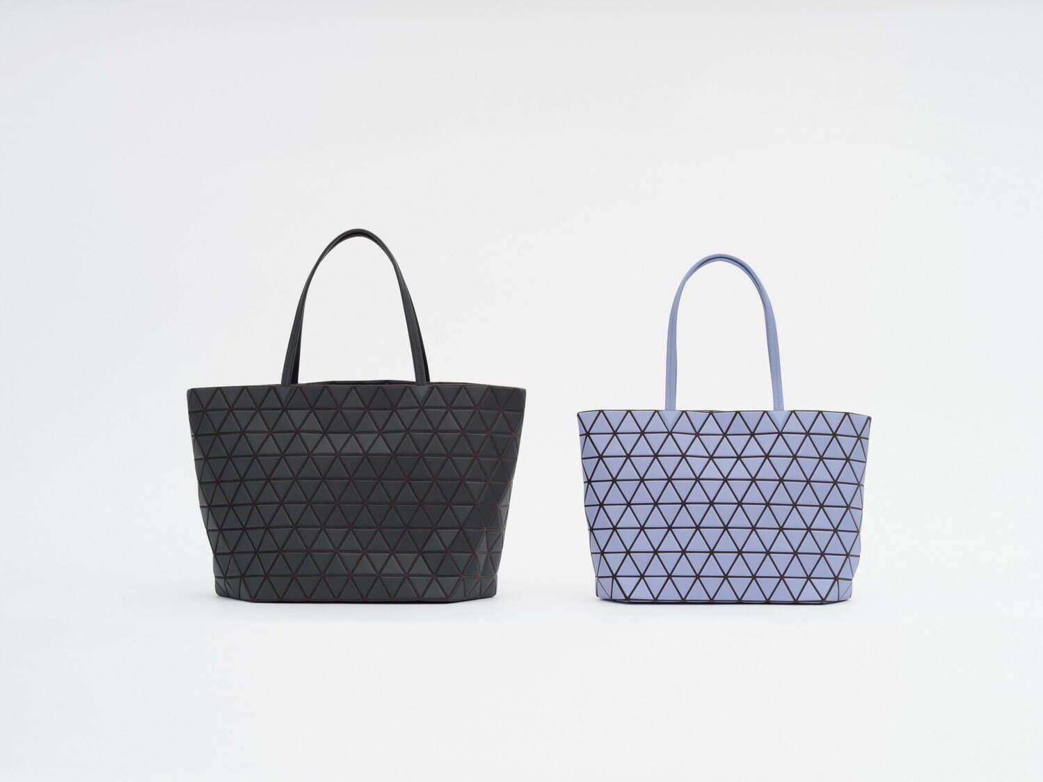 2023年新作 ISSEY MIYAKE BAOBAO ハンド/ショルダーバッグ