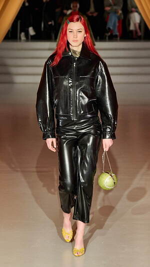 バウム ウンド ヘルガーテン(BAUM UND PFERDGARTEN) 2023-24年秋冬ウィメンズコレクション  - 写真2