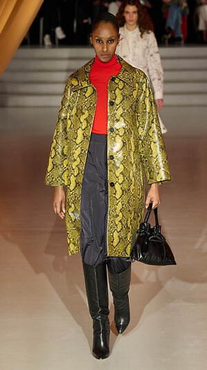 バウム ウンド ヘルガーテン(BAUM UND PFERDGARTEN) 2023-24年秋冬ウィメンズコレクション  - 写真3