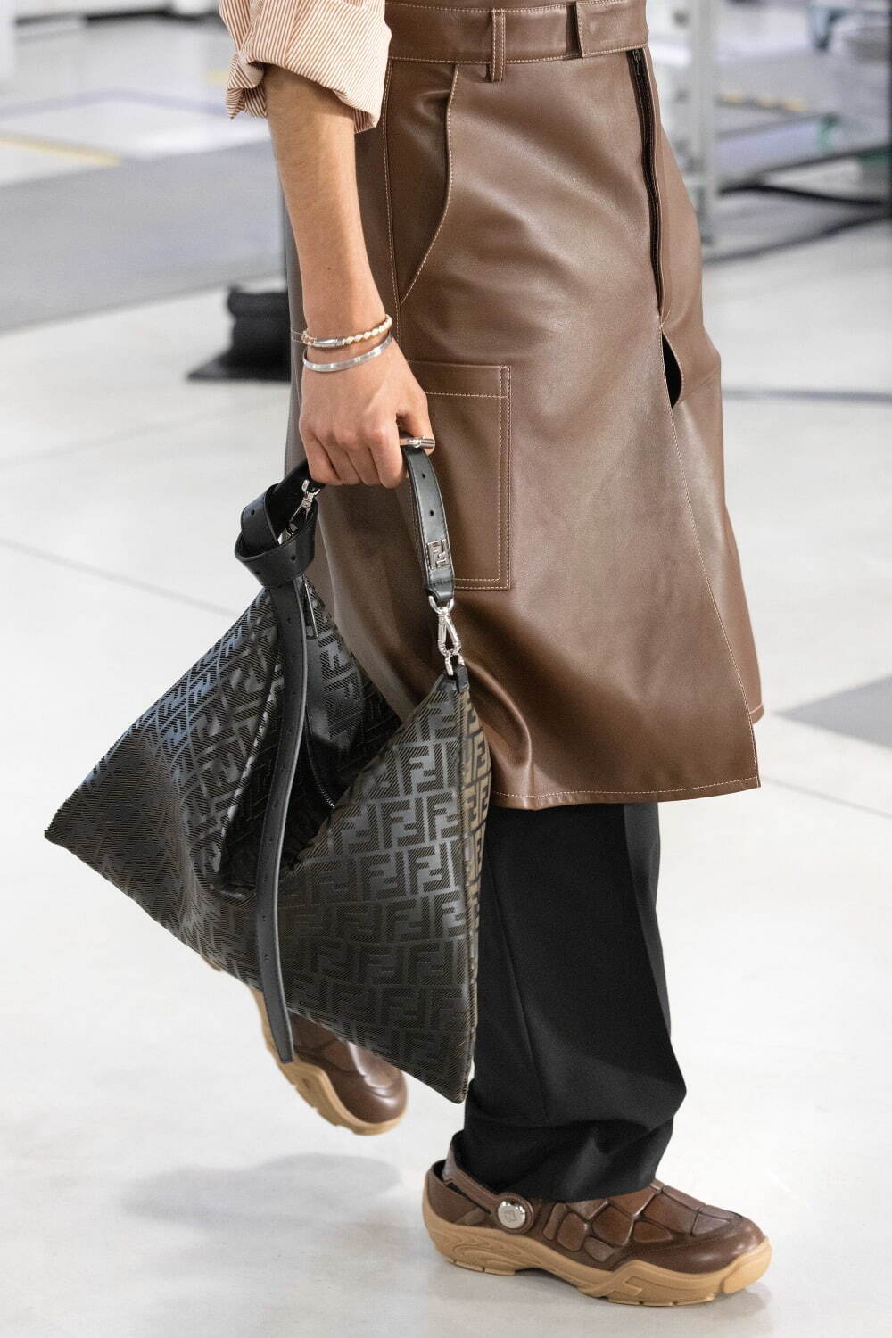 フェンディ(FENDI) 2024年春夏メンズコレクション - ファッションプレス