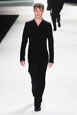 ドルチェ＆ガッバーナ 2024年春夏メンズコレクション - 身体との対話｜写真1