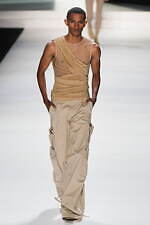 ドルチェ＆ガッバーナ 2024年春夏メンズコレクション - 身体との対話｜写真45