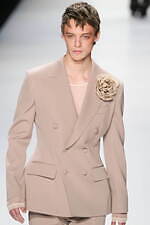 ドルチェ＆ガッバーナ 2024年春夏メンズコレクション - 身体との対話｜写真52