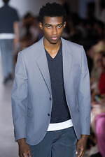 ニール バレット 2024年春夏メンズコレクション - ミニマル・スタイルの原点へ｜写真13