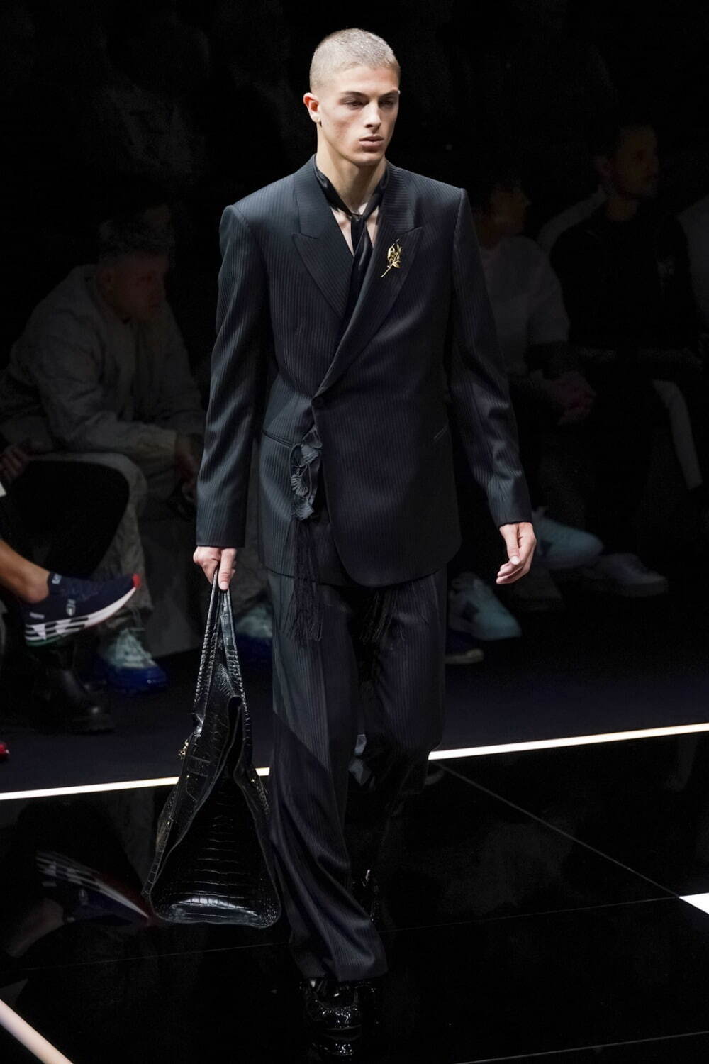 エンポリオ アルマーニ(EMPORIO ARMANI) 2024年春夏メンズコレクション  - 写真2