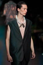 エトロ 2024年春夏メンズコレクション - 太陽、エキゾティックの眩暈｜写真19