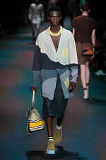 エトロ 2024年春夏メンズコレクション - 太陽、エキゾティックの眩暈｜写真28