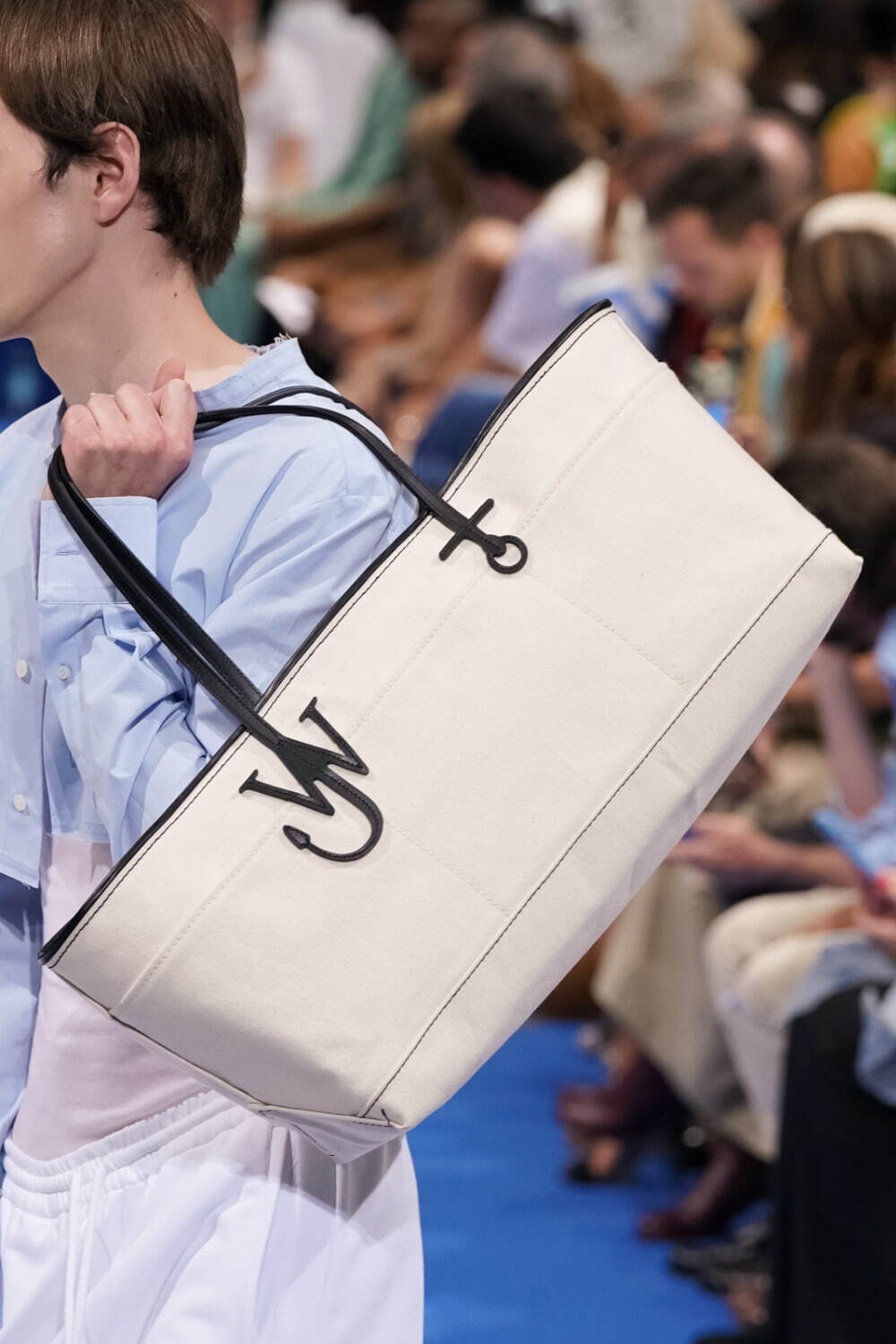 JW アンダーソン 2024年春夏<span>コレクション</span> - 写真17