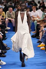 JW アンダーソン 2024年春夏コレクション - トライアル・アンド・エラー｜写真62