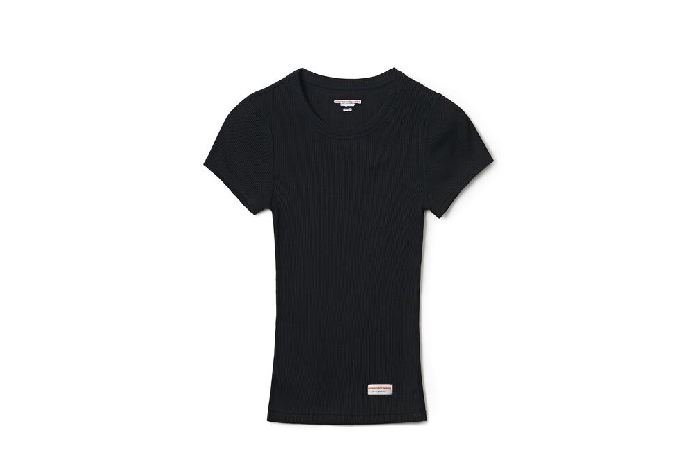 アレキサンダー ワン“下着＆ルームウェアに特化”した新作「ボディウェア」シンプルなTシャツなど