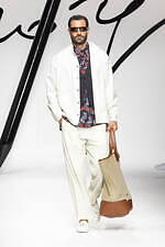 ジョルジオ アルマーニ 2024年春夏メンズコレクション - 新しい物語を紡いで｜写真76