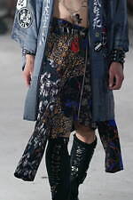 キディル 2024年春夏コレクション - “魅惑”のうちに生きる──異端児の肖像？｜写真6