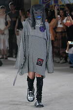 キディル 2024年春夏コレクション - “魅惑”のうちに生きる──異端児の肖像？｜写真8