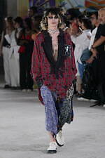 キディル 2024年春夏コレクション - “魅惑”のうちに生きる──異端児の肖像？｜写真27